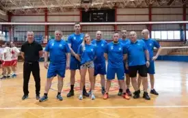 Mecz siatk&oacute;wki Urząd Miejski Brzeg Dolny - Policja