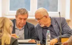 Sesja Rady Miejskiej w Brzegu Dolnym: podatki, opłaty za odpady i przyszłość przychodni PCM w Brzegu Dolnym