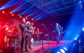 Noworoczny koncert &bdquo;Hity wszech czas&oacute;w&rdquo; w Brzegu Dolnym