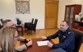 Spotkanie Burmistrza Brzegu Dolnego z nowym Komendantem Powiatowym Policji w Wołowie