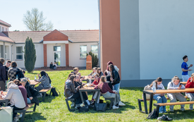 Nowe boisko przy liceum oddane do użytku