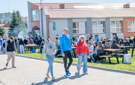 Nowe boisko przy liceum oddane do użytku
