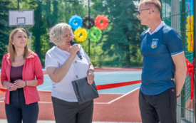 Oficjalny odbi&oacute;r boiska wielofunkcyjnego przy ZSP nr 2 w Brzegu Dolnym