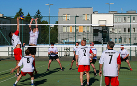 Mecz piłki siatkowej Urząd Miejski - Policja