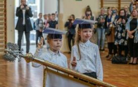 Pasowanie pierwszych klas ZSP1 i ZSP2 4