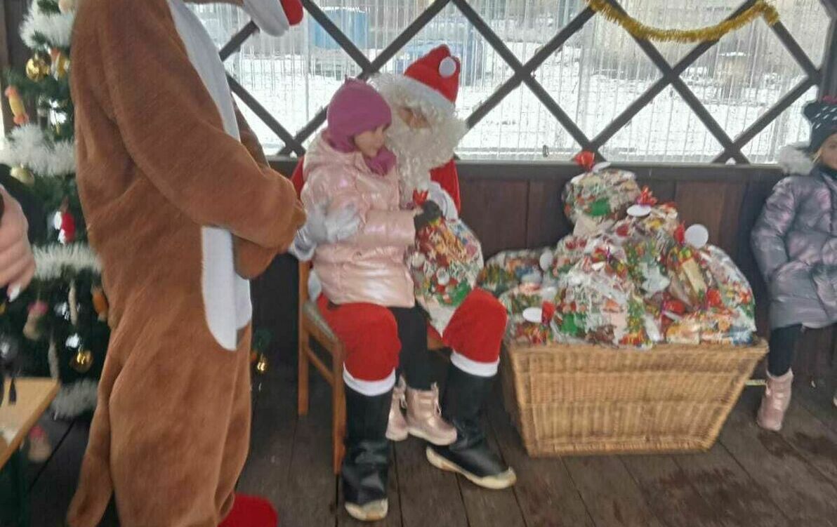 Zdjęcie do Święty mikołaj zawitał do Żerk&oacute;wka