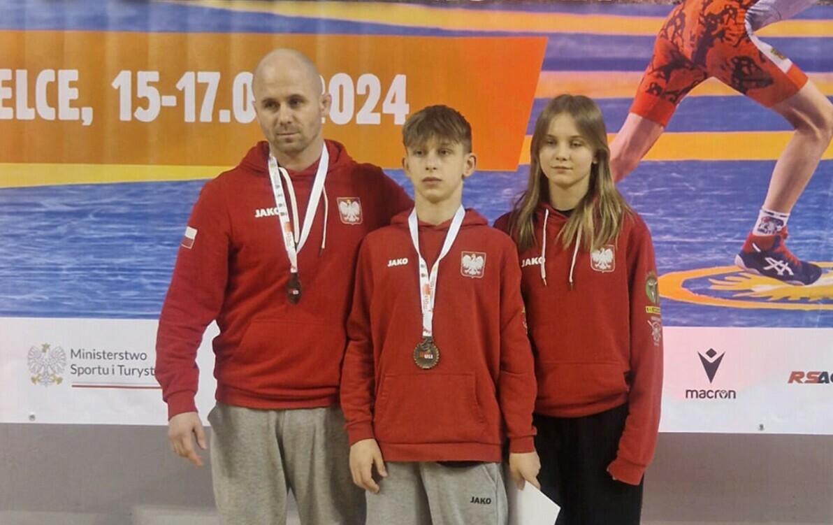 Zdjęcie do Świetny występ zapaśnik&oacute;w w kategorii U15