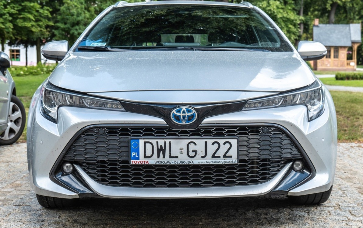 Zdjęcie do Przetarg na sprzedaż samochodu osobowego marki Toyota Corolla 1.8 Hybrid
