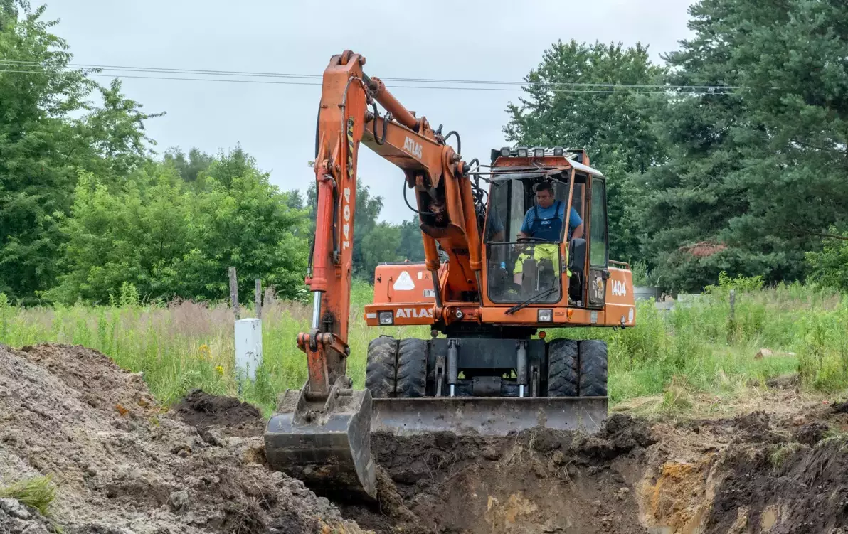 Zdjęcie do Powstaje infrastruktura wodno-kanalizacyjna przy ul. Kasztanowej