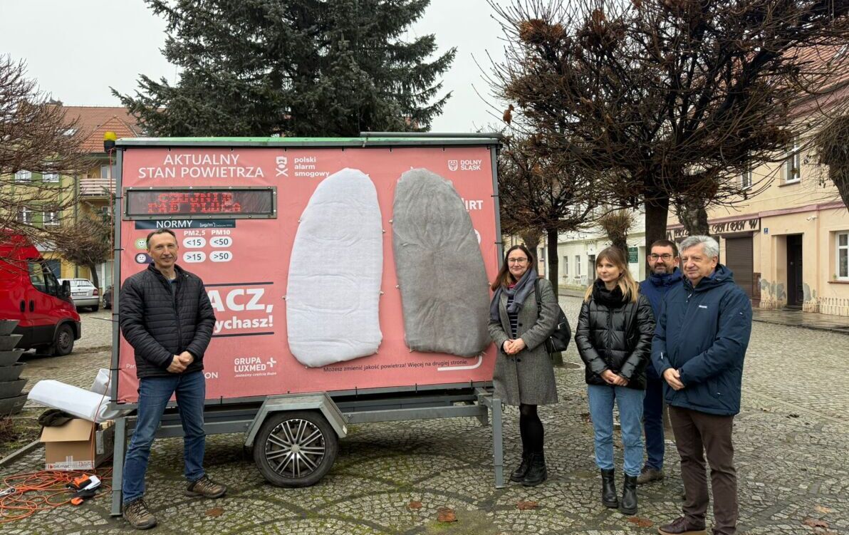Zdjęcie do Mobilne &bdquo;Płuca&rdquo; kampanii &bdquo;Zobacz czym oddychasz&rdquo; stanęły w sercu Brzegu Dolnego