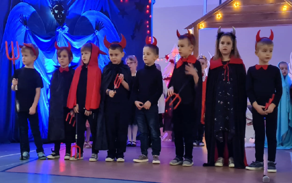Zdjęcie do Uroczyście w Zespole Szkolno-Przedszkolnym nr 2