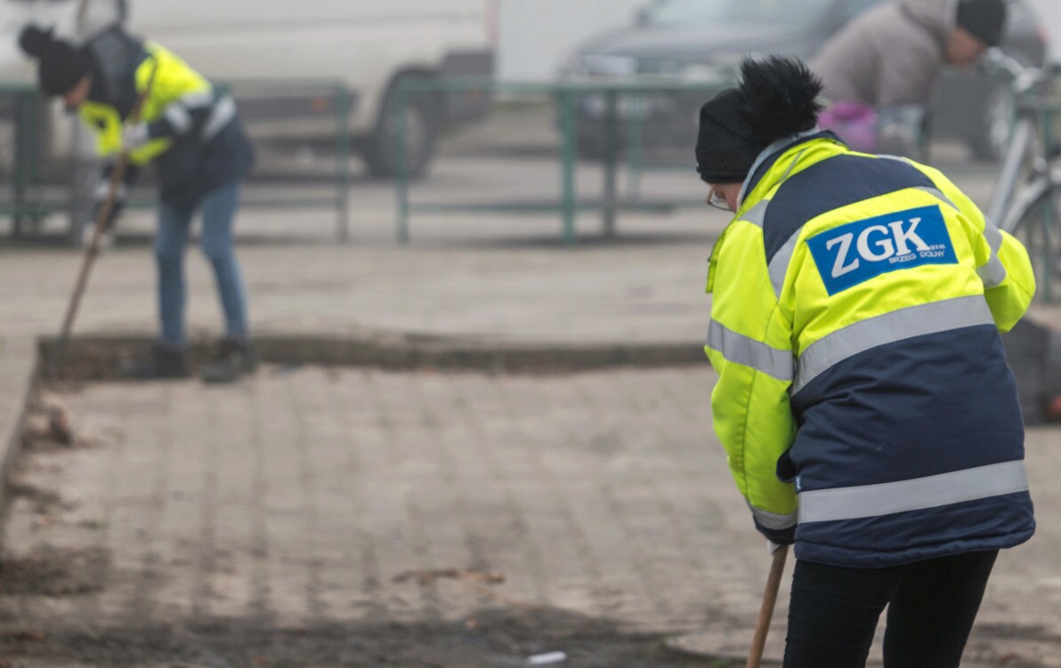 Zdjęcie do ZGK rozpoczął sprzątanie po zimie