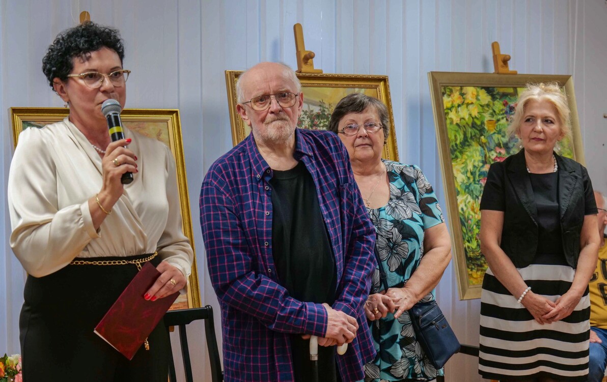 Zdjęcie do Obraz maluje całe życie