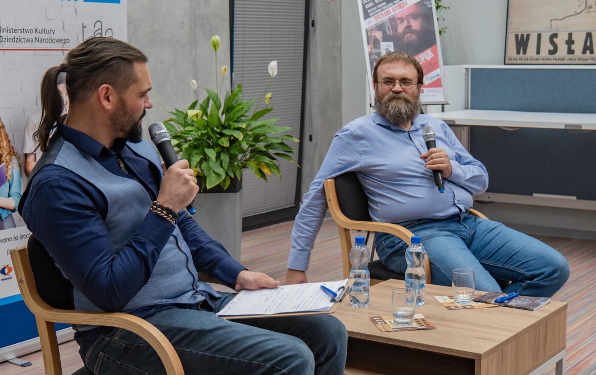 Zdjęcie do Spotkanie autorskie z Andrzejem Pilipiukiem