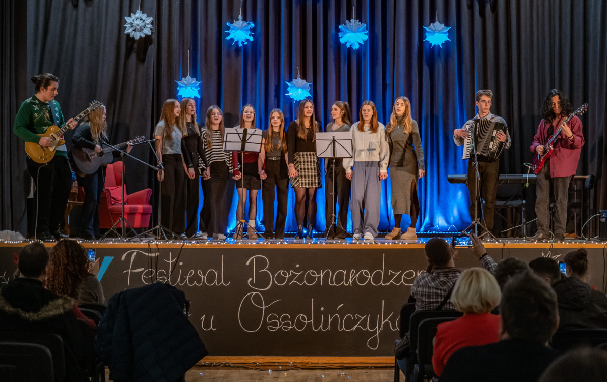 Zdjęcie do X Festiwal Bożonarodzeniowy u Ossolińczyk&oacute;w za nami!