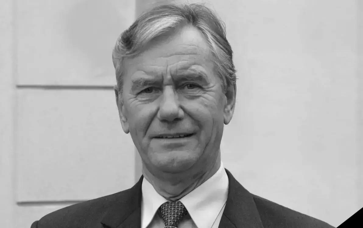 Zdjęcie do  Odszedł śp. Andrzej Rajzer