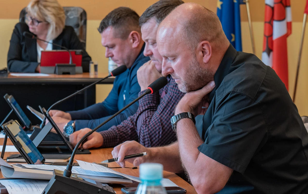 Zdjęcie do Zmieniony porządek obrad, nowy wiceprzewodniczący i prezentacje burmistrza &ndash; XVII Sesja Rady Miejskiej